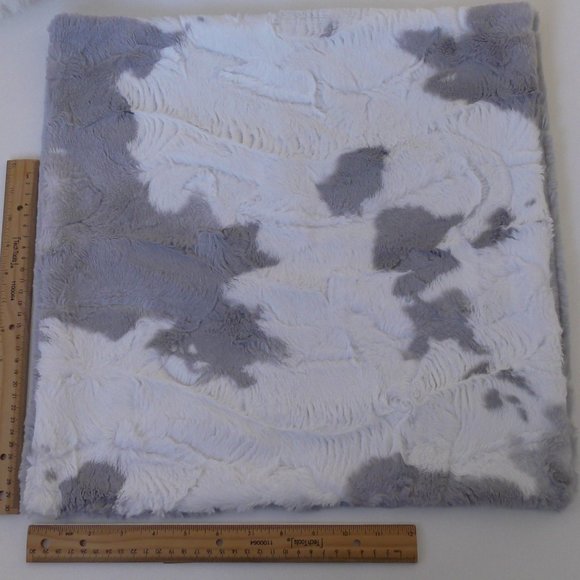 Gray Cow Pet Comforting Calming Blanket - Picture 6 of 6